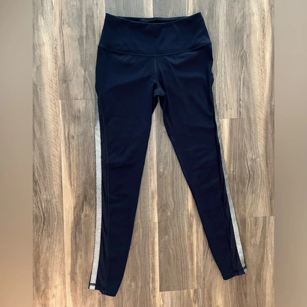 Victoria’s Secret Sport - Active Leggings - Picture 2 of 12